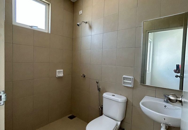 NILAI IMPIAN (LAMAN AZALEA)