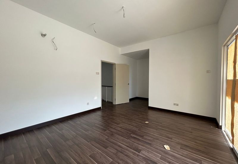 NILAI IMPIAN (LAMAN AZALEA)