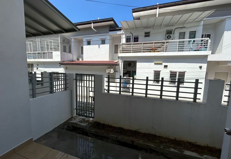 NILAI IMPIAN (LAMAN AZALEA)