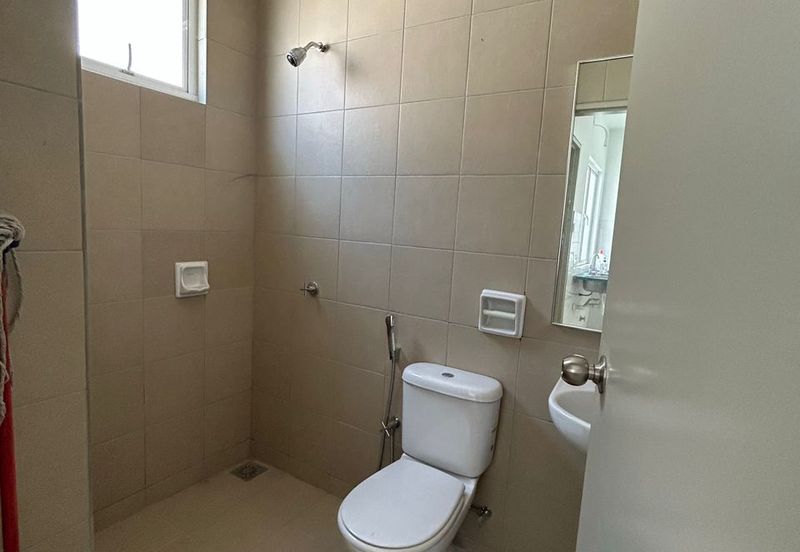 NILAI IMPIAN (LAMAN AZALEA)