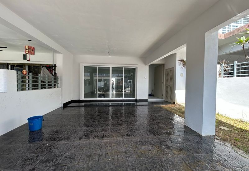 NILAI IMPIAN (LAMAN AZALEA)