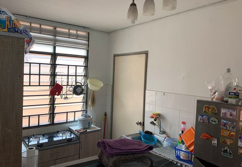 Seroja Apartment (Putra Perdana)