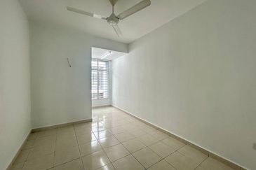 Bangi Avenue 3, Seksyen 7