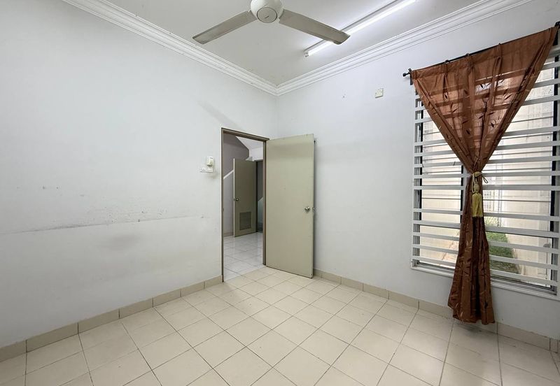 Laman Kenanga @ Nilai Impian