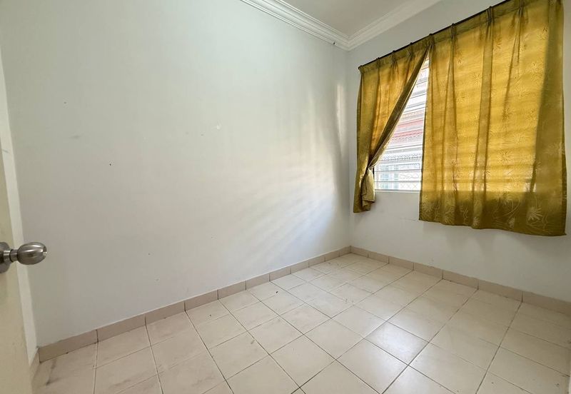 Laman Kenanga @ Nilai Impian