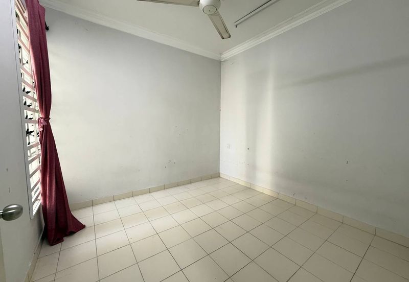 Laman Kenanga @ Nilai Impian