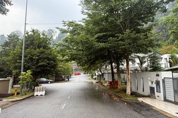 Taman Ukay Perdana