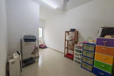 Persiaran Bukit Rahman Putra 2/1 