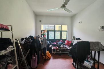 Persiaran Bukit Rahman Putra 2/1 