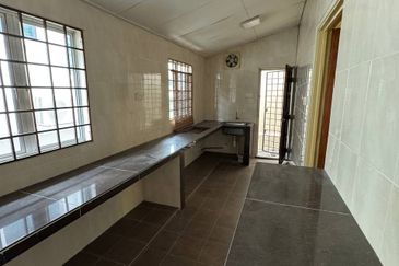 Jalan Bandar Kinrara 4/6