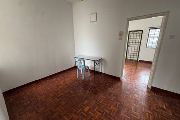 Jalan Bandar Kinrara 4/6