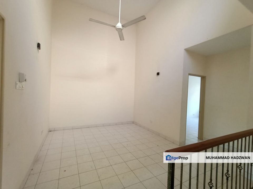 Double Storey Taman Warisan Indah, Kota Warisan Sepang, Selangor, Sepang