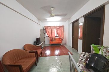 Pangsapuri Putra Damai