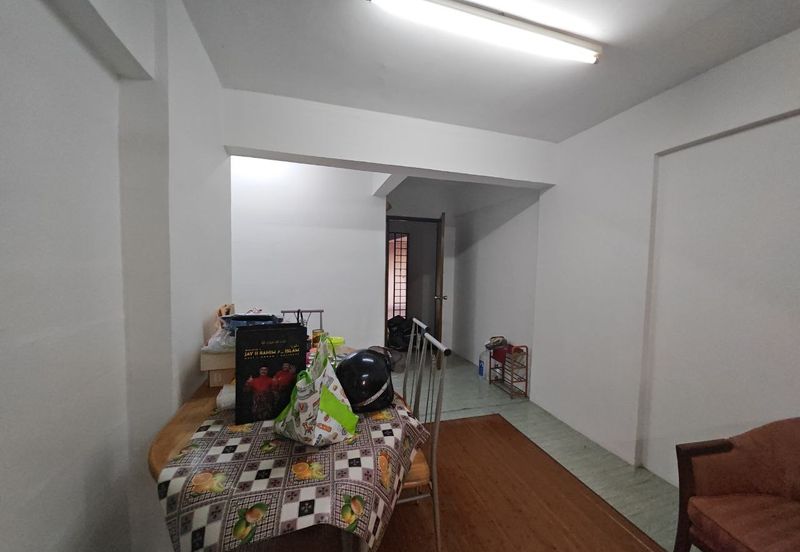 Pangsapuri Putra Damai