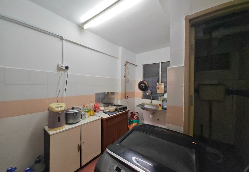 Pangsapuri Putra Damai