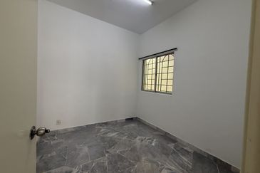 Jalan Bandar Kinrara 4/6