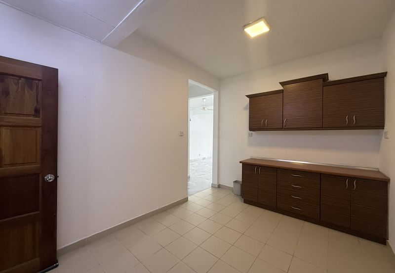 Jalan Bandar Kinrara 4/6