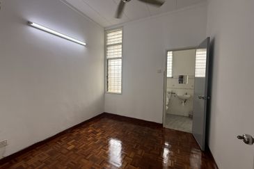 Jalan Bandar Kinrara 4/6