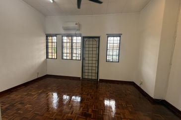 Jalan Bandar Kinrara 4/6