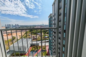 Cassia Residence @ Laman View