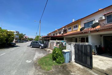 Jalan SP 6 @ Bandar Saujana Putra