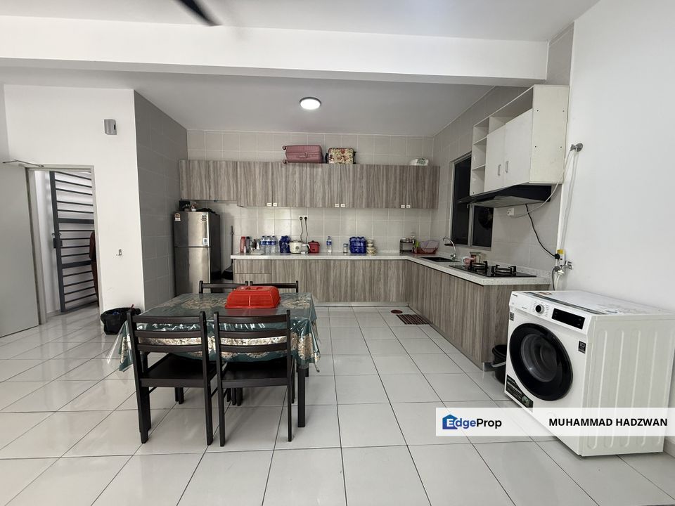 Residensi Adelia Blok E @ Bangi Avenue, Kajang, Selangor, Bangi