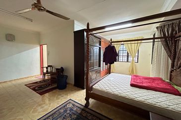 KAMPUNG BARU BANTANG