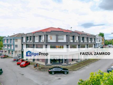 3 Adjoining Lots 3 Storey Shoplot Office Lot Seksyen 13 Shah Alam, Selangor, Petaling Jaya
