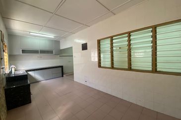 Taman Bukit Anggerik