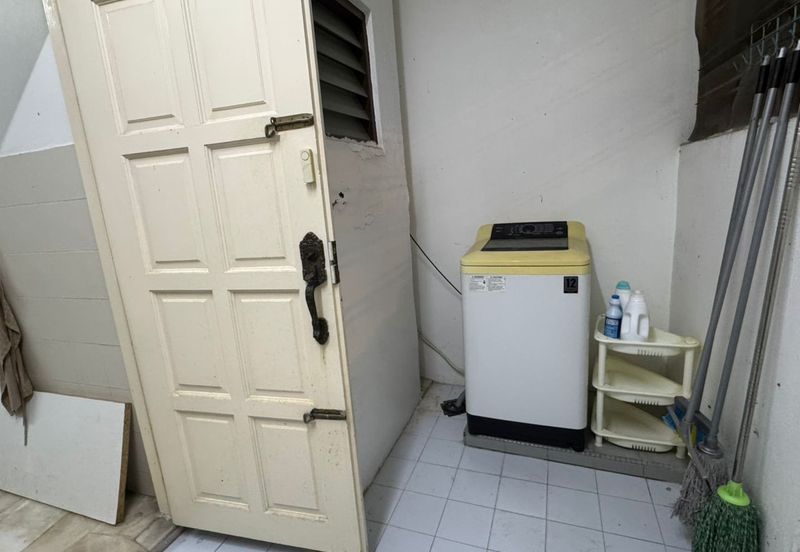 SL7, Bandar Sungai Long