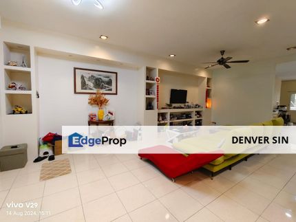  2.5 Storey @ Taman Prima Tropika, Seri kembangan, Serdang, Balakong, Gated Guarded, Fully Renovated, Walking Distance to MRT, Super Cheap!, Selangor, Seri Kembangan