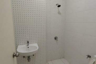 Cradleton @ Eco Majestic