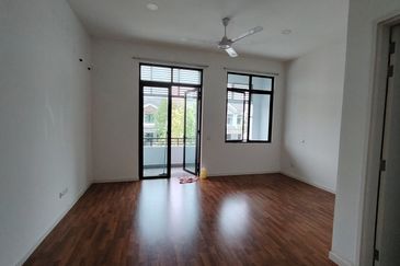 Cradleton @ Eco Majestic