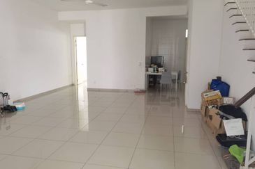 Cradleton @ Eco Majestic