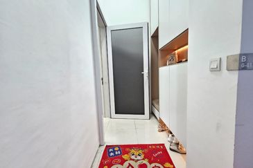 Lakefront Condominium | Emerald Hills @ Alam Damai