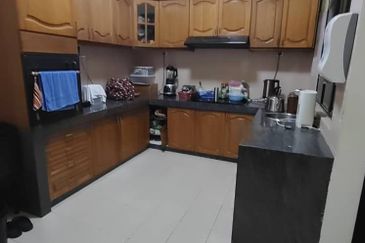 Bandar Tun Hussein Onn