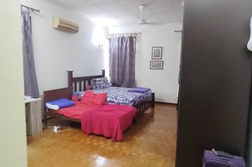 Bandar Tun Hussein Onn