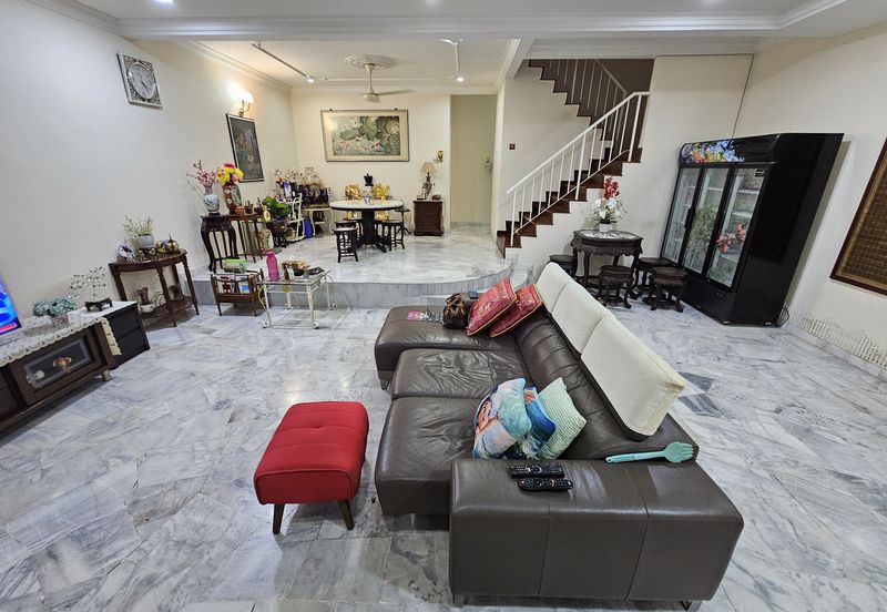 SL 4, Bandar Sungai Long