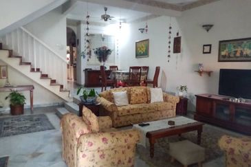 SL 11, Bandar Sungai Long