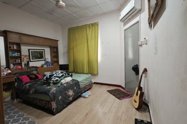 Bandar Tasik Selatan