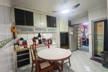 Taman Sungai Besi Indah