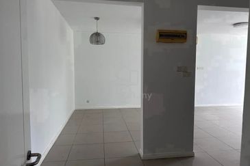 Midfields Condominium