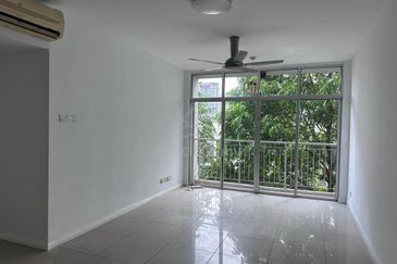 Midfields Condominium