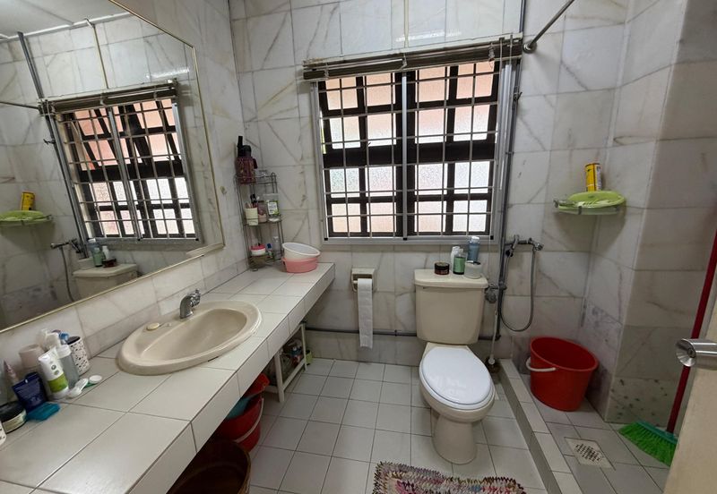 SL 4, Bandar Sungai Long