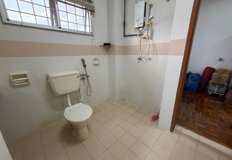 SL 4, Bandar Sungai Long