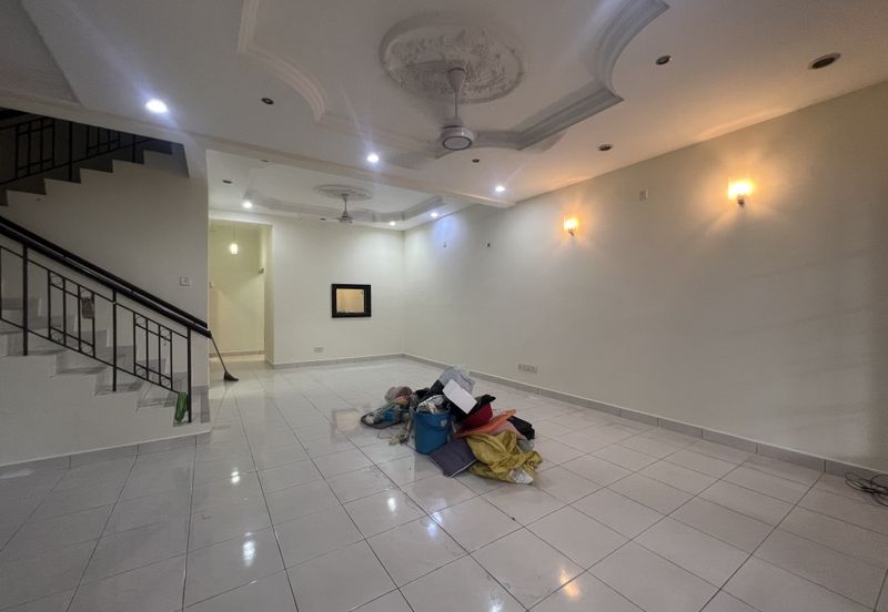 Bandar Tun Hussein Onn