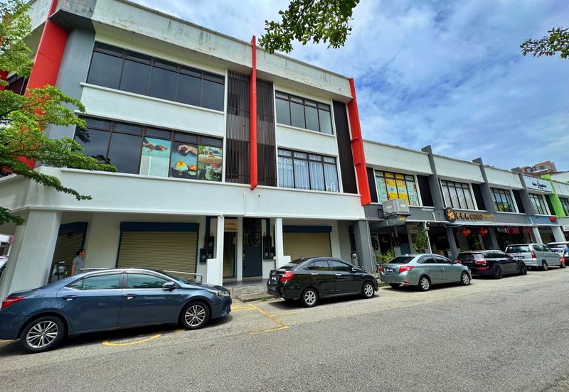 D Square @ Bandar Damai Perdana