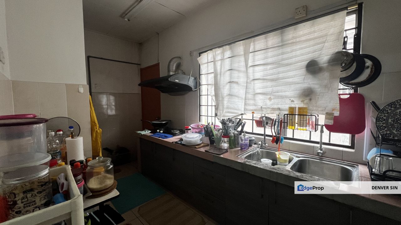 2 Sty House @ Taman Seri Belimbing, Balakong, Cheras, Gated Guarded, Open Facing, Renovated, Selangor, Selangor, Balakong