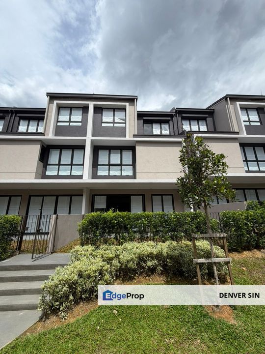 3 sty Garden Terrace Home @ Hayat Villa Bukit Serdang, Seri Kembangan, Serdang Raya, Selangor, Freehold, Gated Guarded, New VP, Grade AA, Selangor, Seri Kembangan