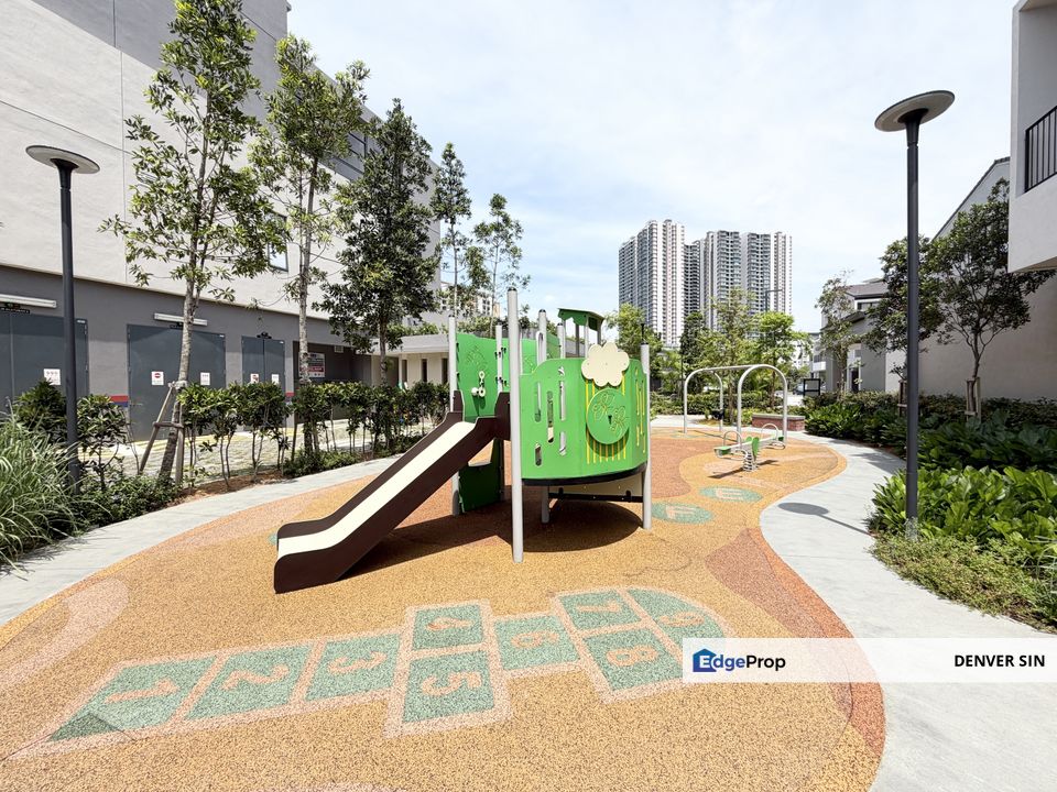 2.5 sty Garden Terrace Home @ Hayat Villa Bukit Serdang, Seri Kembangan, Serdang Raya, Selangor, Freehold, Gated Guarded, New VP, Grade AA, Selangor, Seri Kembangan